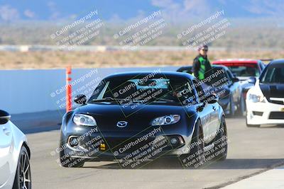 media/Feb-05-2022-Club Racer Events (Sat) [[6a5296a304]]/Around the Pits/